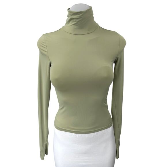 Princess Polly Green Long Sleeve Turtleneck Fitted Stretch Crop Top Size 2 - Picture 1 of 4
